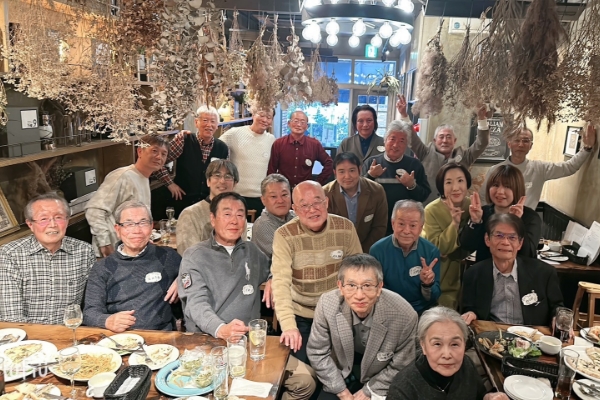 名古屋市立大学自動車部OB会のメンバー